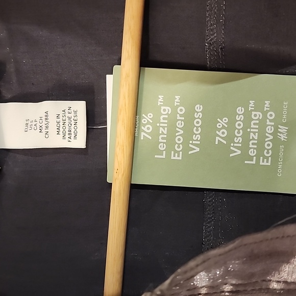 New H&M shirt/cardigan - Picture 3 of 6